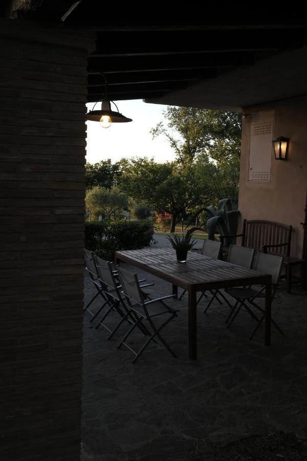Casa Vacanze Colonnata 구비오 외부 사진