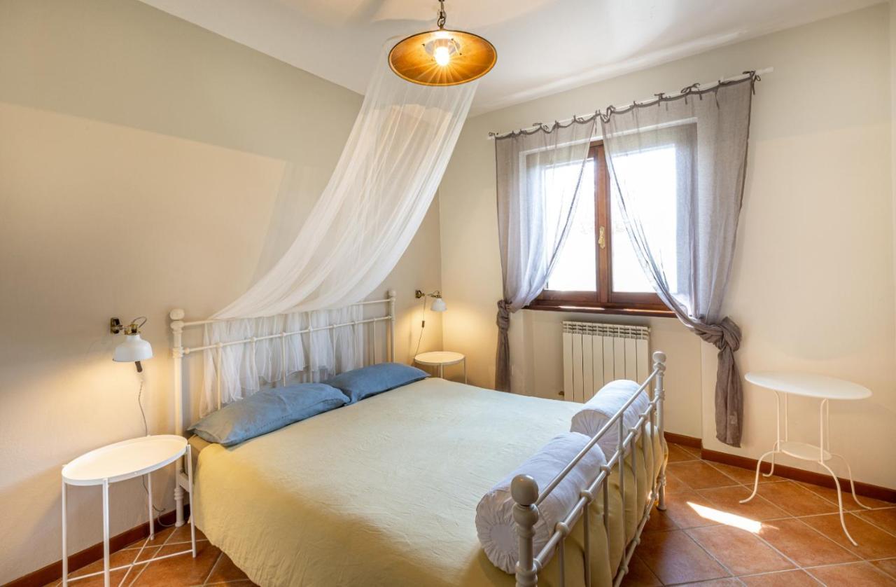 Casa Vacanze Colonnata 구비오 외부 사진